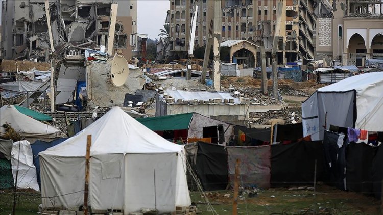 İsrailli yetkililer, Tel Aviv'in Gazze'ye çadır girişini engellediğini doğruladı