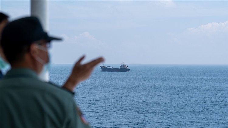 Çin, Kanada savaş gemisinin Tayvan Boğazı geçişine tepki gösterdi