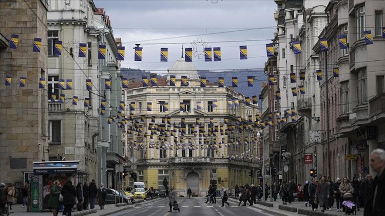 Bosna Hersek bağımsızlığının 33. yılını kutluyor