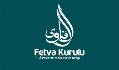 Sabah ezanı okunduğu sırada bir şey yiyip-içmek orucu bozar mı?