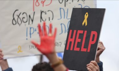 İşgalci İsrailli esir yakınları, takasın devamı için gösteri yaptı