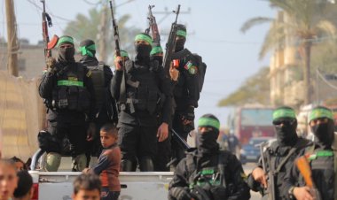 Kassam Tugayları'nın elindeki İsrailli esir askerden İsrail'e çağrı