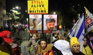 Serbest bırakılan İsrailli esirlerden Netanyahu'ya ateşkes çağrısı