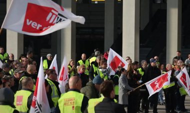 Berlin Havalimanı grev nedeniyle tüm düzenli uçuşları durdurdu