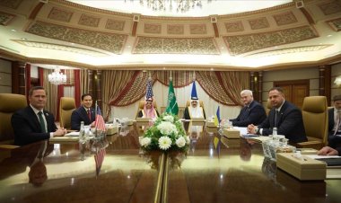 Ukrayna, ABD'nin "30 günlük acil ateşkes" teklifini kabul etmeye hazır olduğunu açıkladı