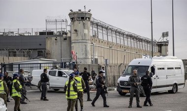 İsrail hapishanelerindeki Filistinliler Ramazanda işkence görüyor