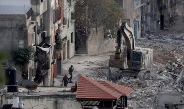 İşgalci İsrail ordusu, işgal altındaki Batı Şeria'da 2 Filistinliyi yaraladı