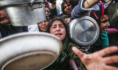 İsrail Gazze'deki halkı kıtlığın ve ölümün pençesine sürüklüyor