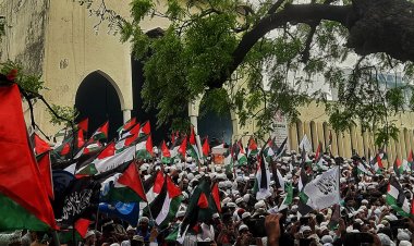 Bangladeş’te Netanyahu’nun tutuklanması için gösteriler düzenlendi