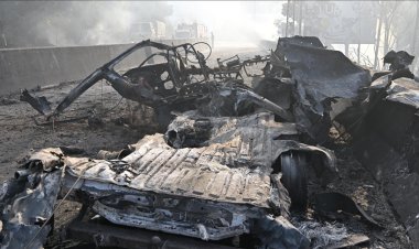 İşgalci İsrail ordusunun Lübnan'ın güneyinde bir araca düzenlediği saldırıda 2 kişi şehit oldu