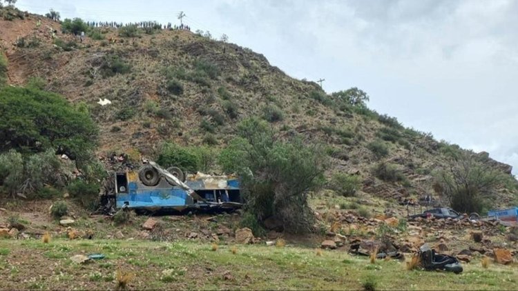 Bolivya'da katliam gibi kaza! 33 kişi hayatını kaybetti