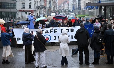 Brüksel’de vicdan nöbeti: AB çalışanlarından Filistin’e destek grevi!