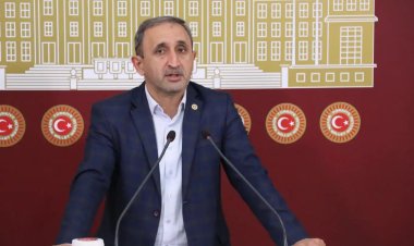 Demir: Afganistan'a ambargoyu Rusya'dan önce, İslam ülkeleri kaldırmalıydı