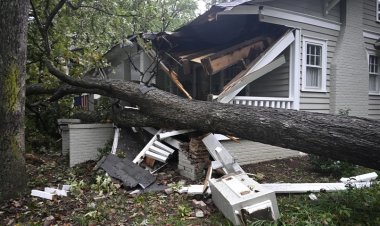 ABD'de şiddetli fırtınalar nedeniyle yaklaşık 500 bin kişi elektriksiz kaldı