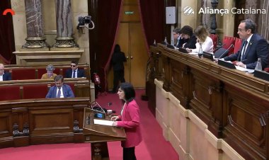 Katalonya Parlamentosu’ndan başörtüsü yasağına ret