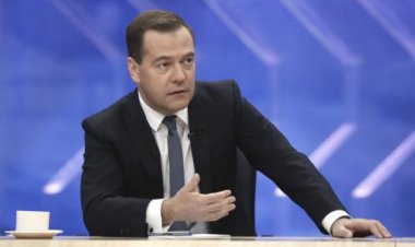 Rusya'dan Trump'a 'üçüncü dünya savaşı yaşanabileceği' uyarısı