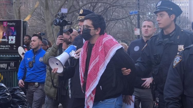 ABD'nin Washington Üniversitesi'nde Filistin'e destek veren yaklaşık 30 göstericiye gözaltı