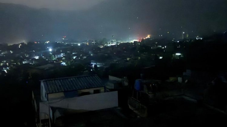 Hindistan Pakistan'a füze saldırısı düzenledi