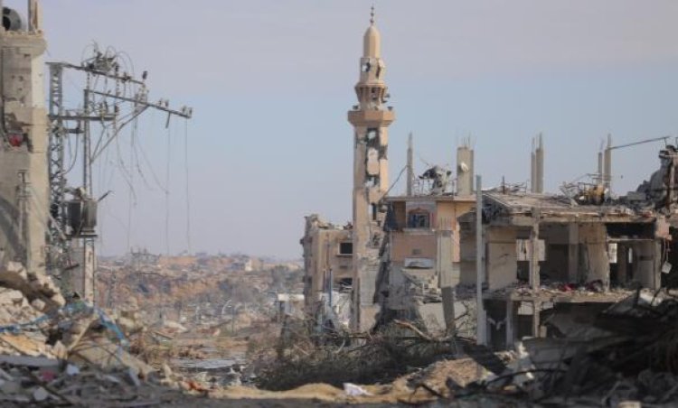 Katil İsrail'in Gazze'ye saldırılarında şehit sayısı 52 bin 653'e çıktı