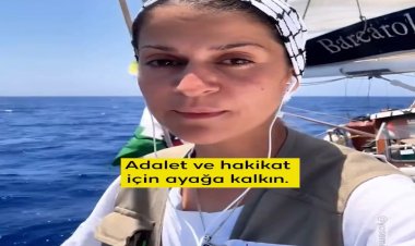 Gazze yolundaki Özgürlük Filosu aktivistleri: "Başımıza ne geleceğini çok düşünmüyoruz"