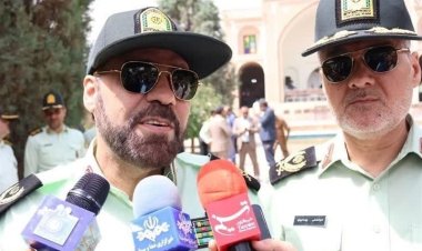 Tahran'dan ülkedeki "siyonist rejim ajanlarına yarına kadar teslim olun" çağrısı