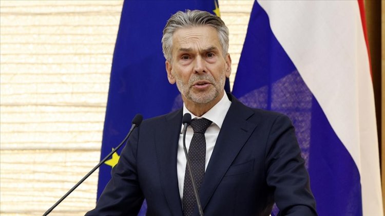 Hollanda Başbakanı Dick Schoof istifa etti