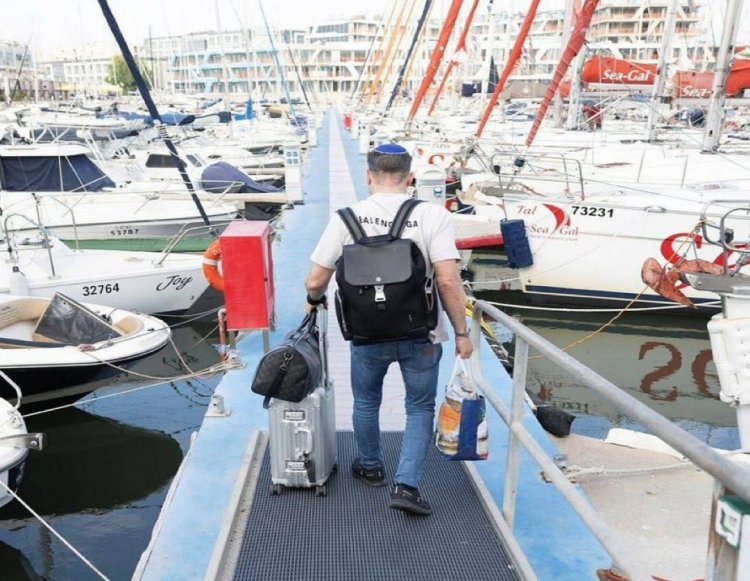 İran saldırılarından kaçan siyonistler Rum marinalarına akın etti