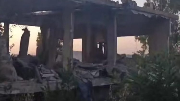 İşgalci İsrail ordusu Lübnan'ın güneyinde iki eve saldırı düzenledi