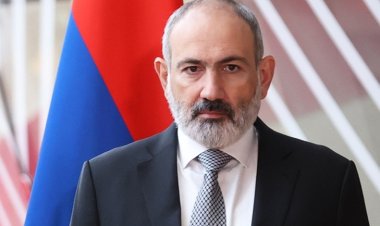 Paşinyan, Katolikos II. Garegin'e görevden çekilme çağrısı yaptı