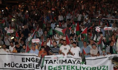 Ankaralılar, ABD elçiliği önünde Gazze için 'Artık Yeter!' diye haykırdı