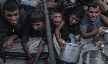 İsrail saldırıları altındaki Gazze'de Filistinliler açlık ve susuzluk mücadele ediyor