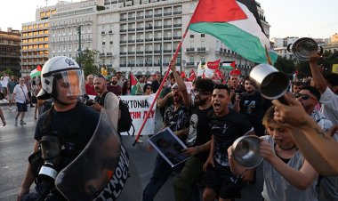 Yunanistan'daki Filistin'e destek eyleminde Gazze'de açlıktan ölenlere dikkat çekildi