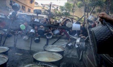 Gazze'deki Filistin hükümeti: Kıtlık giderek şiddetleniyor ve İsrail soykırıma devam ediyor