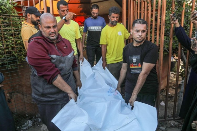 İsrail'in sabah Gazze'ye düzenlediği saldırılarda 15 Filistinli şehit oldu