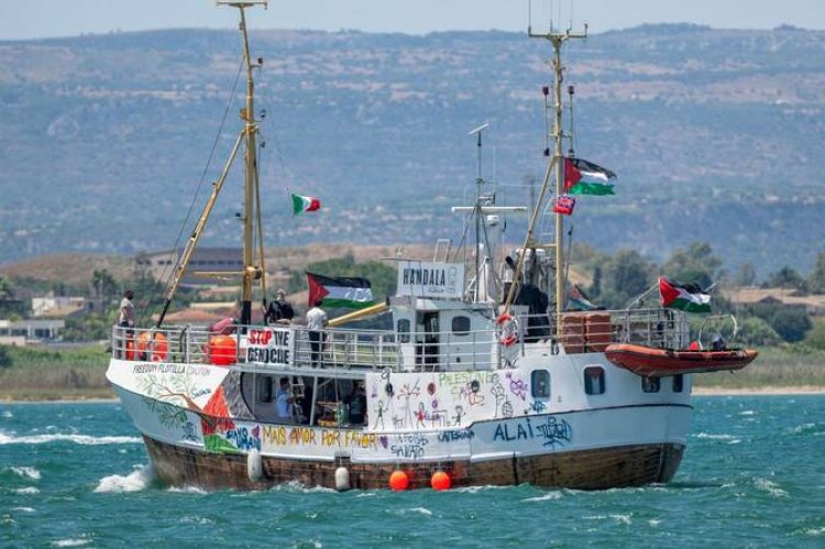 Gazze’ye yardım taşıyan “Handala” Sicilya’dan yola çıktı