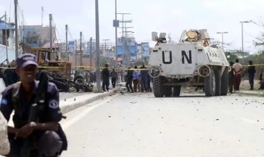 Somali'de Afrika Birliği'ne bağlı güçlere çifte bombalı saldırı