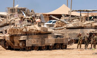 Anket: Almanların yüzde 65'i, işgalci İsrail'e silah ihracatının durdurulmasını destekliyor