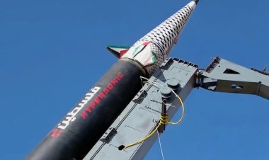 Ensarullah, işgalci İsrail'in havalimanı ile Tel Aviv ve Askalan'ı hedef aldı