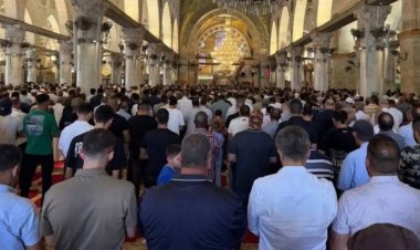 Mescid-i Aksa'da cuma hutbesi: Resulullah'ın mirasını neden terk ettiniz?