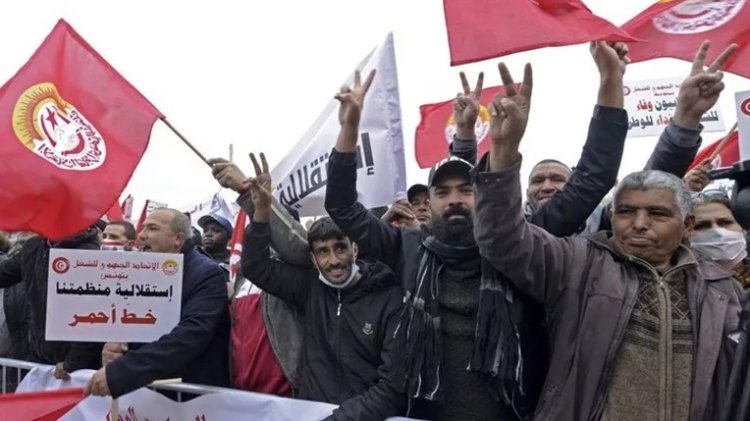 Nahda Hareketi: Kays Said, “Tunus’taki hak ve özgürlüklerin tabutuna son çiviyi çaktı”