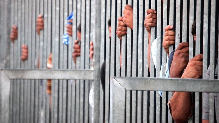 Mısır hapishanelerinde işkence ve ihmal: 2 haftada 12 kişi yaşamını yitirdi