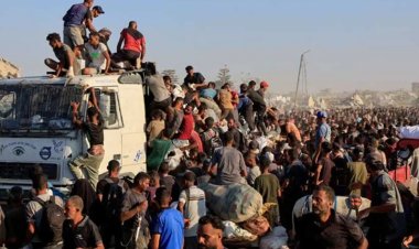 Gazze'deki Hükümet: 3 bin yardım kamyonundan sadece 534'ü Gazze'ye girebildi