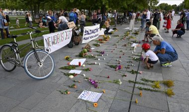 Alman annelerden hükümete çağrı: İsrail’e silah ambargosu ve adalet talebi