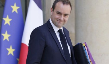 Fransa'da eylemler devam ederken yeni Başbakan Lecornu göreve başladı