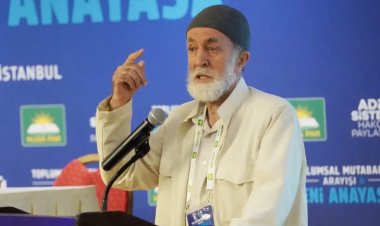 Göktaş Hoca: Anayasada Kürt ismine yer verilmeli