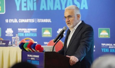 HÜDA PAR Genel Başkanı Yapıcıoğlu: Anayasa, toplumla ve toplumun değerleriyle çatışmamalı