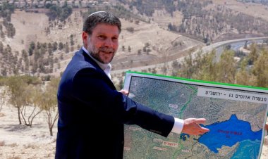 İsrail Maliye Bakanı, Gazze'de zengin emlak ganimetini ABD ile paylaşacaklarını söyledi