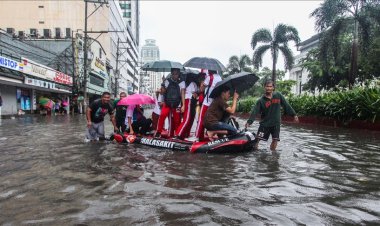 Filipinler'de muson yağmurları ve tayfunlar 100 binden fazla kişiyi etkiledi