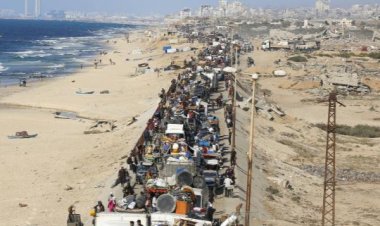 Gazze'den göç eden Filistinliler, 'bir ölümden diğerine gidiyor'