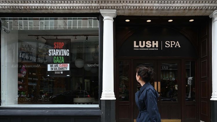 İngiliz kozmetik markası Lush'ın ülkedeki mağazaları, Gazze ile dayanışma için bir günlüğüne kapandı